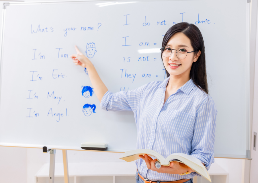 Khóa học giảng dạy chương trình Cambridge gồm những nội dung gì?